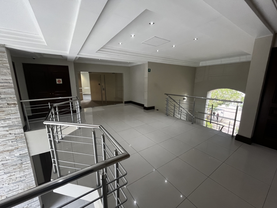 To Let commercial Property for Rent in Rosenpark Western Cape